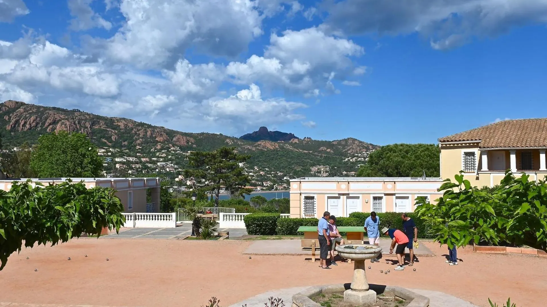 Apartment Village Cap Esterel - Le Belvedere-21 By Interhome Saint-Raphaël